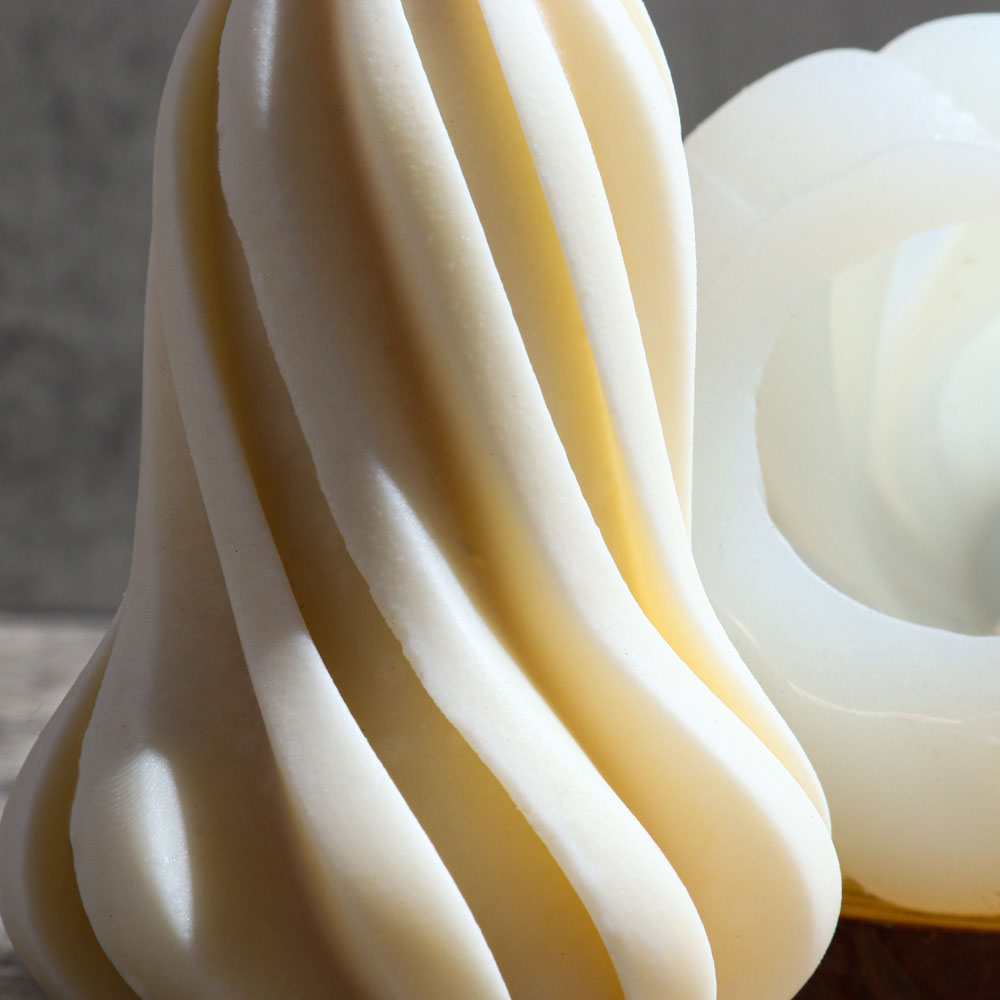 Twisted Flame Striped Candle S - Soap Making Scents 评论和价格