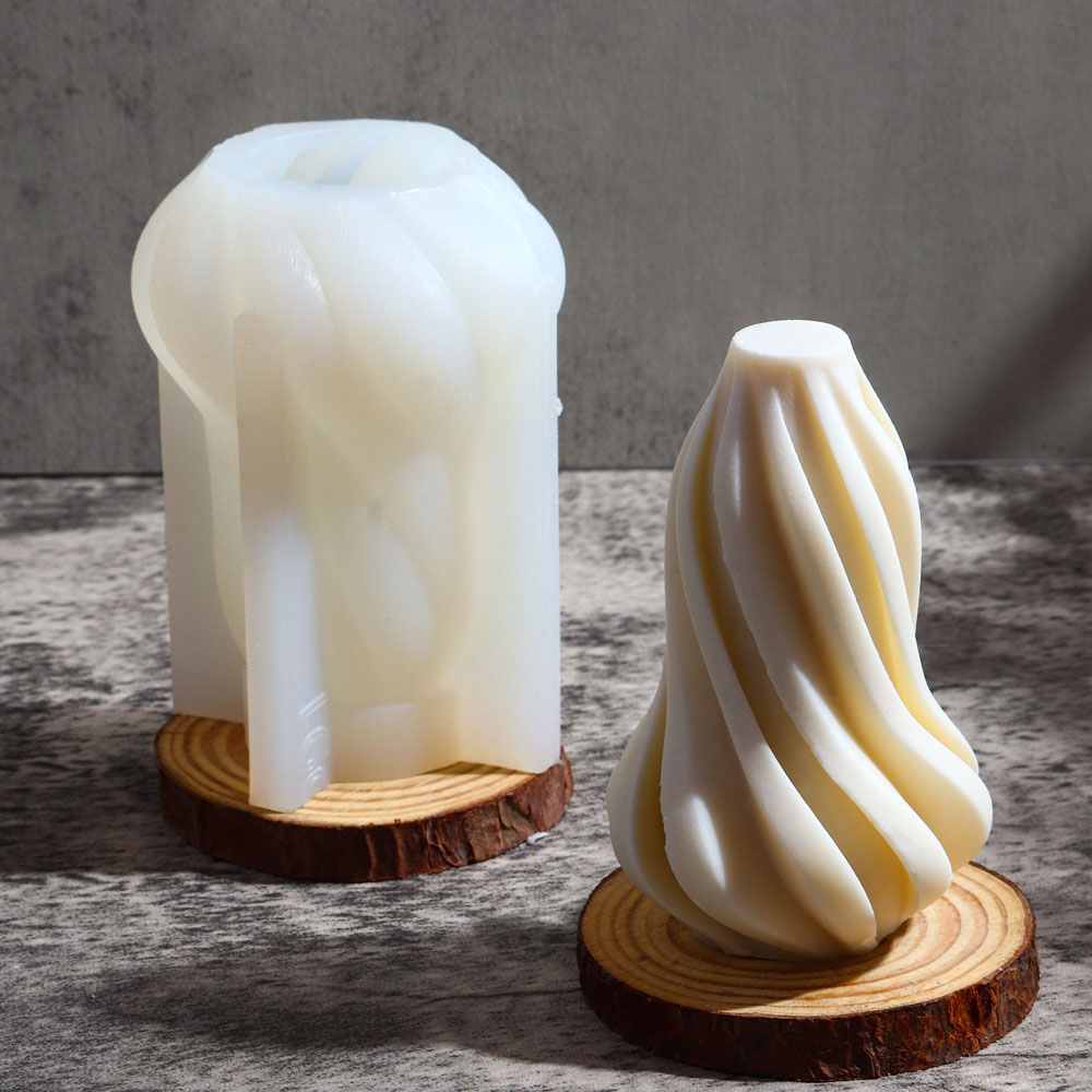 Twisted Flame Striped Candle S - Soap Making Scents 评论和价格